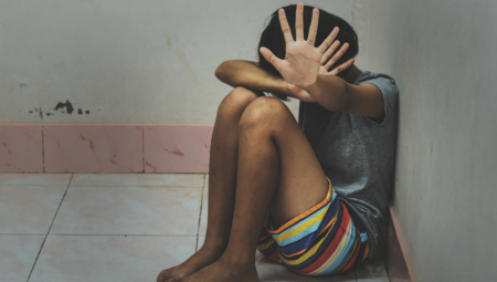 KRVNIČKI IH UDARALI RUKAMA I NOGAMA Novi detelji jezivog nasilja u školi u Futogu