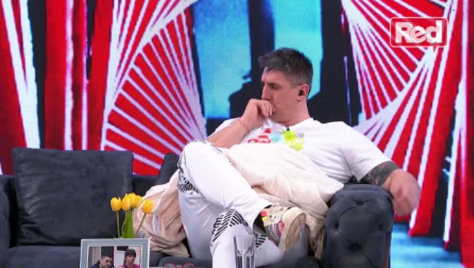 ŠTA BI NAMA URADIO, AKO ANU GAĐA PEČENJEM?! Kristijan Golubović ZGROŽEN ponašanjem Zvezdana Slavnića