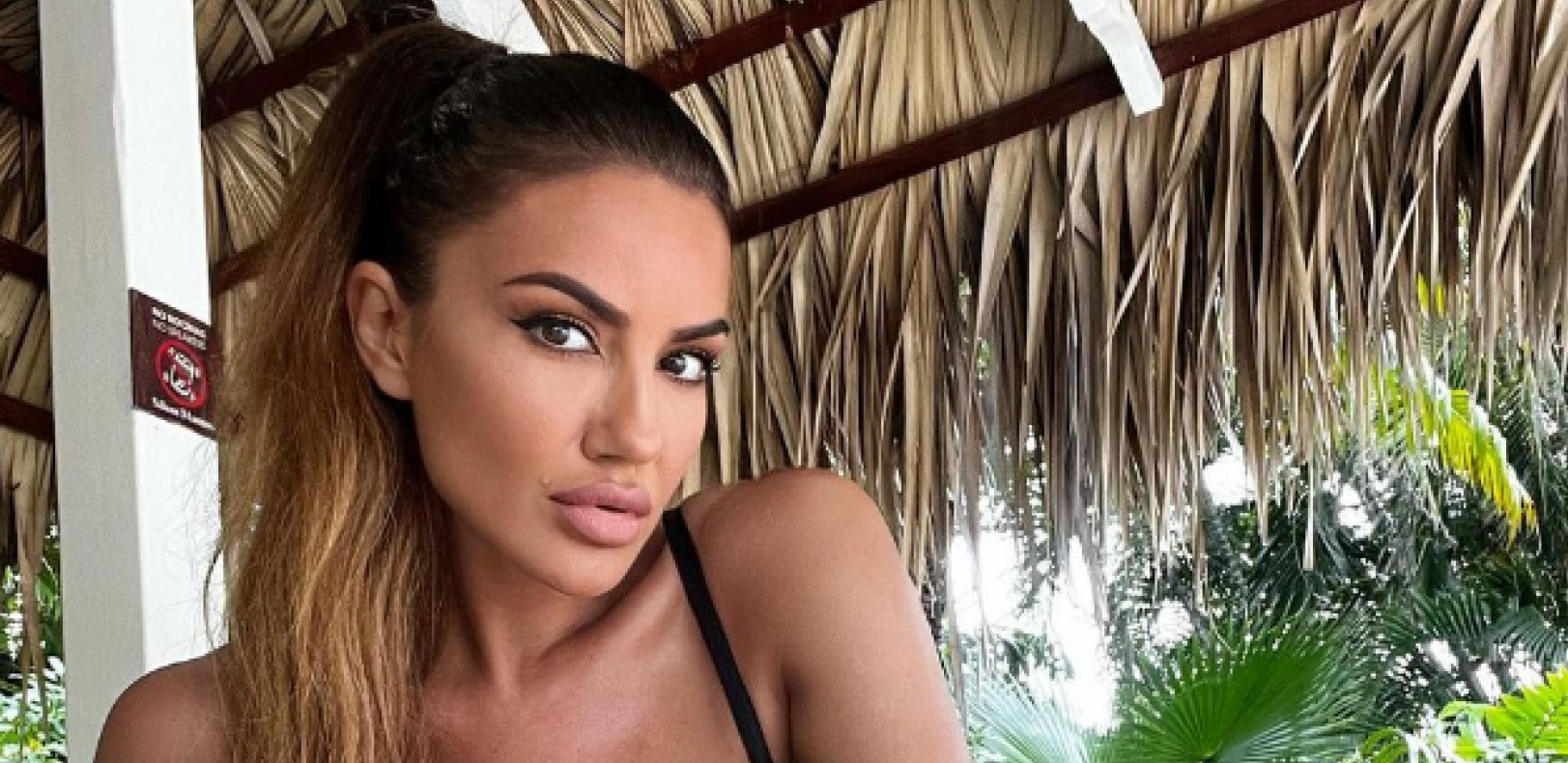 BIVŠA MODELSICA NAPRAVILA HAOS NA MREŽAMA Sindi se skinula pa svojim savršenim telom izludela muškarce (FOTO)