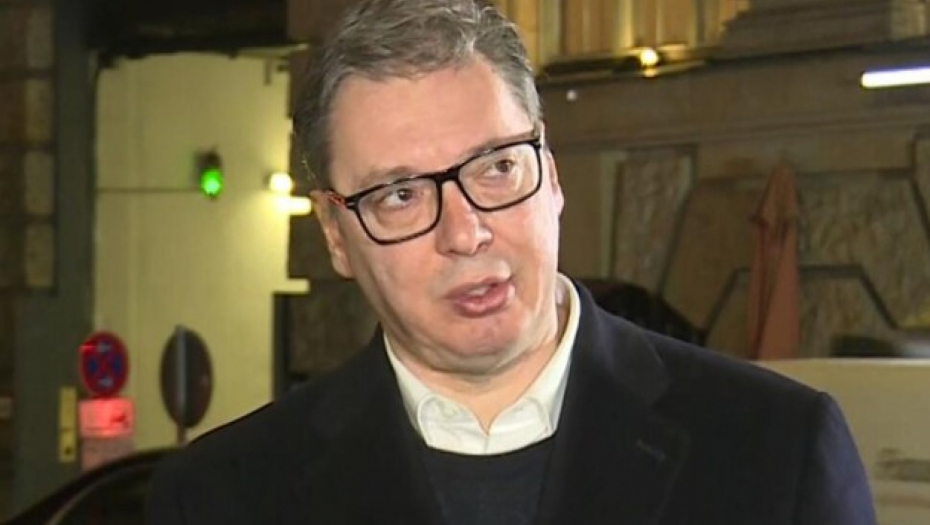 JOŠ JEDNA ZEMLJA POVLAČI PRIZNANJE LAŽNE DRŽAVE KOSOVO Vučić saopštio sjajne vesti iz Minhena