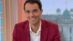 FILIP ČUKANOVIĆ JAVNO OBJAVIO SVOJU BEBU Voditelj se ponosno pohvalio, a onda krenuli ŠOK KOMENTARI (FOTO)