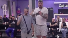 UROTILI SE SVI MAJINI BIVŠI Janjuš opleo po bivšoj devojci, otkrio njene namere: ONA JE SOTONA!