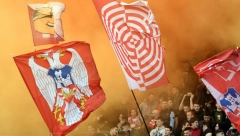 VRELO PRED DERBI Blokada Marakane zbog bakljade "grobara": Korteo krenuo ka jugu, policija presekla put "delijama"! (VIDEO)