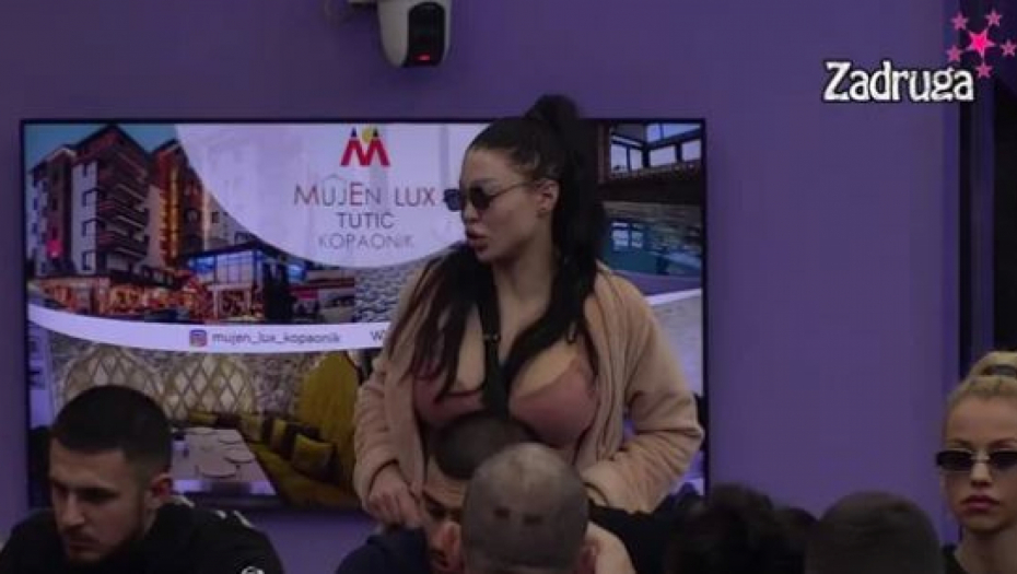 OTKRILA ŠTA OSEĆA PREMA ZVEZDANU Maja Marinković otkrila sve o odnosu sa Slavnićem, pa se obratila Anđeli: RAZUMEM JE