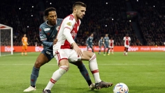 ŠETAĆE SE TAKO DO 50 GODINA... Novi napad na Tadića, udari na kapitena Srbije su sve jači