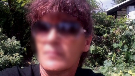 JEZIVI DETALJI ZLOČINA KOD BEČEJA: Maloletnik davio žrtvu kanapom, ubo je u grudi, udarao čekićem u glavu