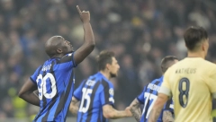 IZDAO SI NAS SVE, BRANILI SMO TE A TI SI NAM ZABIO NOŽ U LEĐA Strašne poruke navijača Intera svom bivšem igraču