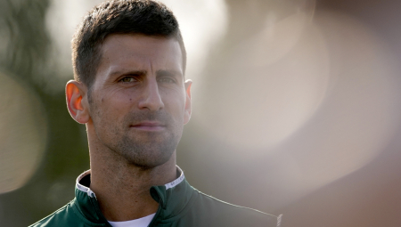 NOVAK U PRVOM REDU TRBINA Đoković sa Jelenom i Stefanom gleda Partiznaov pohod na Top 8 Evrolige (FOTO/VIDEO)