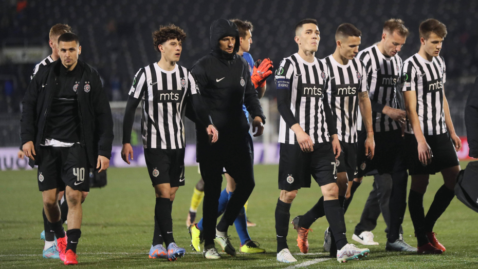 BIVŠI FUNKCIONER TVRDI "Uprava Partizana radi savršen posao, za sve su krivi trener i igrači"