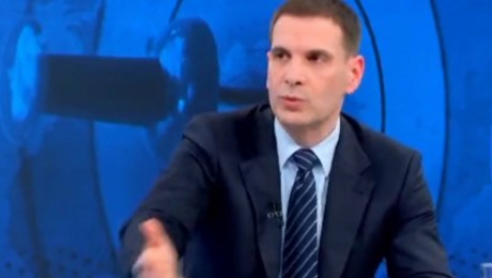 MILOŠ NEJAKI PRIČA O HRABROSTI Narode, ovaj čovek nema obraza - njegova vlast je oslobodila Šiptare da se umili Zapadu! (VIDEO)