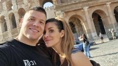 SLOBINA ŽENA U BIKINIJU OKENULA ZADNJICU KA KAMERI Svi komentarišu izgled Jelene Radanović, nakon porođaja je prava bomba (FOTO)