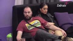 LJUBAVNICA PONOVO DOTAKLA DNO Njene reči zgrozile javnost,  čak i Zvezdana ostavila u šoku!