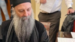 VELIKA HUMANOST NA DELU Njegova Svetost Patrijarh Porfirije dobrovoljno dao krv (FOTO)