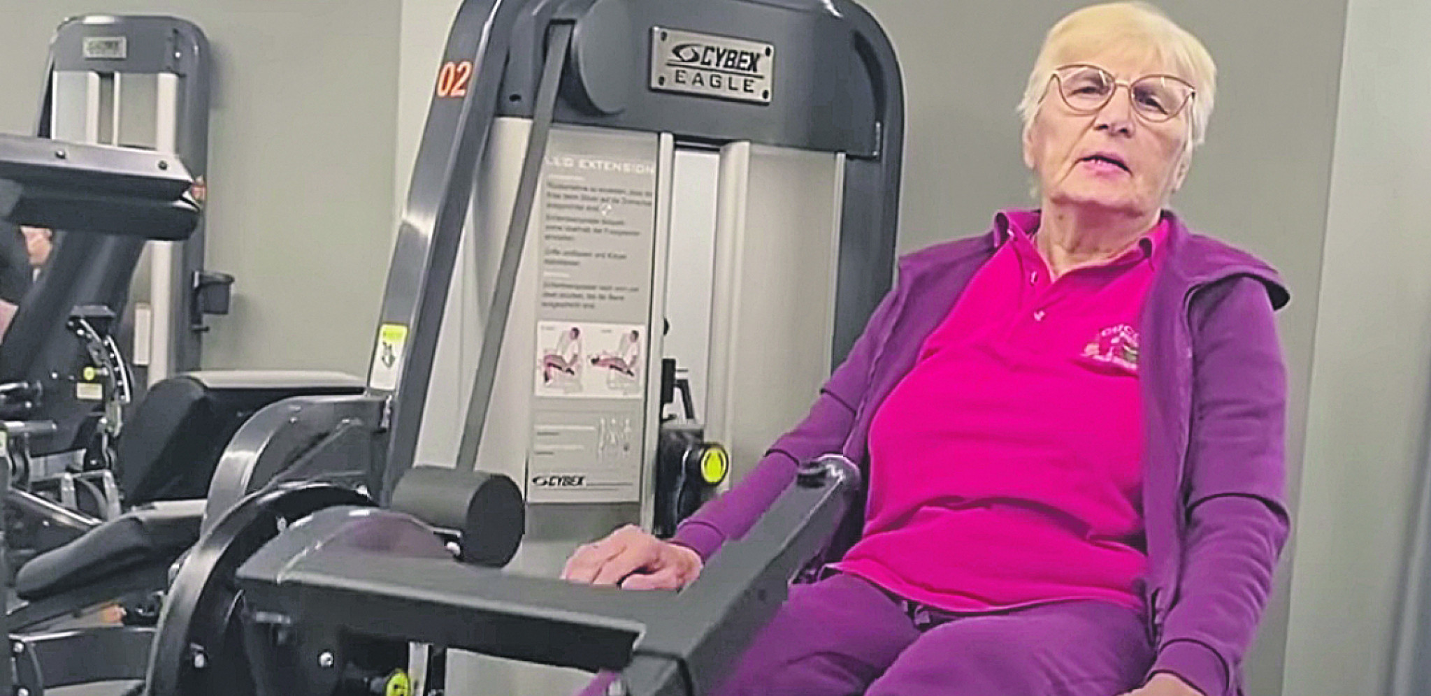 BAKA ANTONIJA, SVAKA ČAST! Ide u teretanu u devetoj deceniji i to s crvenim karminom!