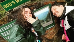 UMESTO SVADBE, SAHRANA Devojka (24) je umrla ubrzo nakon veridbe jer je koristila pogrešnu kašičicu