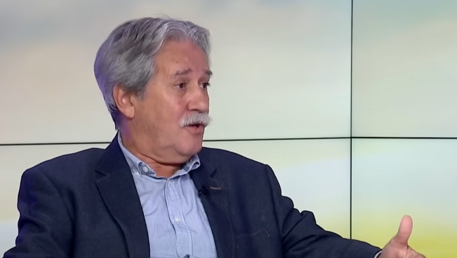 VEĆ PET GODINA UZIMA NOVAC IZ BUDŽETA KAO "PROFESOR!" Samardžić uz lažnu potvrdu hoće da ostane na fakultetu!