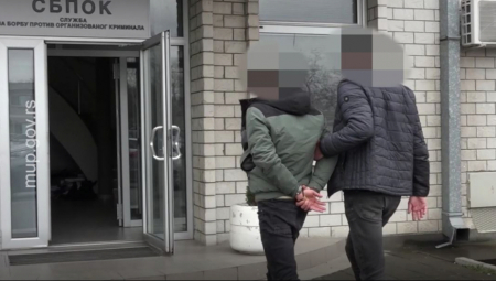 PIJAN USMRTIO PEŠAKA PA BEŽEĆI SLETEO S PUTA Uhapšen bahati vozač iz okoline Negotina