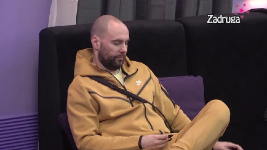 BIO SAM UHAPŠEN! Isplivao snimak, Zvezdan otkrio da je iz Zadruge odveden u policiju (VIDEO)