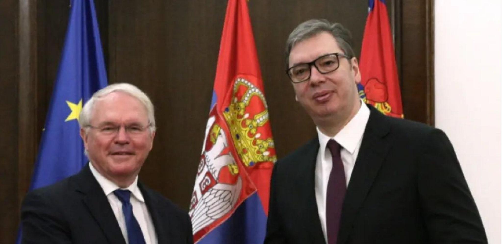 KRISTOFER HIL DANAS DOLAZI KOD PREDSEDNIKA VUČIĆA Sastanak će biti održan u 10.30 časova