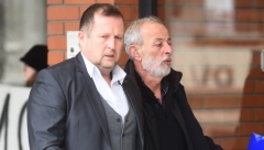 IZBAČEN SA ROČIŠTA POSLE OVE REČENICE Haos na suđenju Miki Aleksiću: Advokat profesora glume ušao u klinč sa sudijom!