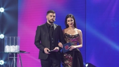 EVO ZAŠTO JAVNOST NE PRESTAJE OD SINOĆ DA BRUJI O DRAGANI KOSJERINI Voditeljka je sve ostavila bez teksta, sada je sve jasno! (FOTO)