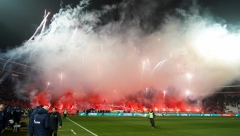 VEČITI DERBI! Pršti na terenu, vatreno na tribinama, gore i sever i jug (VIDEO)