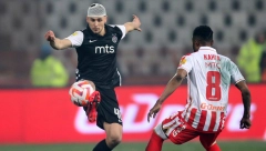 KRV, POVREDE, ŠAVOVI "Pucale" glave na derbiju, fudbaleri Zvezde i Partizana završili na ušivanju posle utakmice (FOTO)