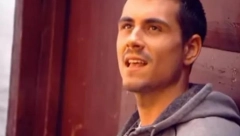 BIO JE U JEKU SLAVE, A ONDA ODJEDNOM NESTAO Snimio duete sa Indi i Darom, a evo kako danas izgleda pevač Bojan Bjelić! (FOTO)