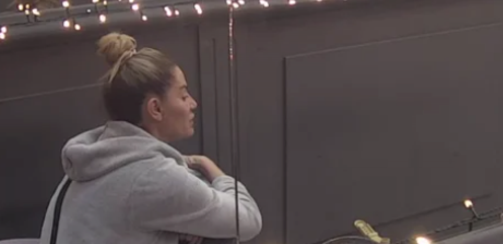 "SKRATIĆU KRILA MALOJ SPE*MUŠI" Ana i Zorica spremile hladnu osvetu, evo šta će uraditi Đuričićevoj