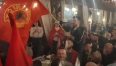 (VIDEO) SKANDALOZNO SLAVLJE ŠIPTARA U CRNOJ GORI: Izbornu pobedu u Tuzima slavili uz povike TERORISTIČKOJ UČK (VIDEO)