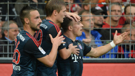 OKAČIO KOPAČKE O KLIN Osvojio Ligu šampiona i 11 trofeja sa Bajernom, a sada odlučio: Idem u penziju