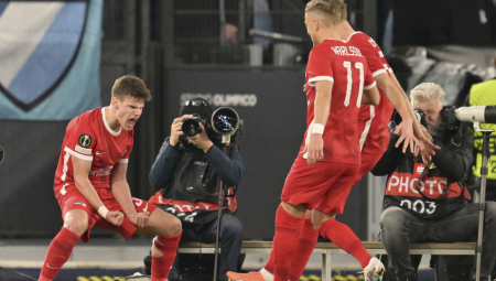 AZ SLAVIO POSLE PREOKRETA Nesuđeni reprezentativac Srbije srušio Lacio