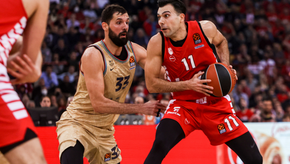 CRVENO-BELI BROJALI DO 102 Olimpijakos na "plus 28" protiv Bajerna, Teodosić i Virtus torpedovali Albu