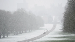SNEG JE PAO, STAZE ZAVEJAO Evo kada možemo očekivati prestanak padavina