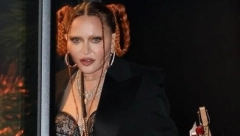 ZASTAĆE VAM DAH OD NOVOG MADONINOG DEČKA Pevačica zavela opasnog moćnika, puca od mišica (FOTO)