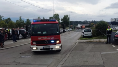 VATROGASCI I POLICIJA IZAŠLI NA LICE MESTA Gorela kuća u Banjaluci, uviđaj još traje!