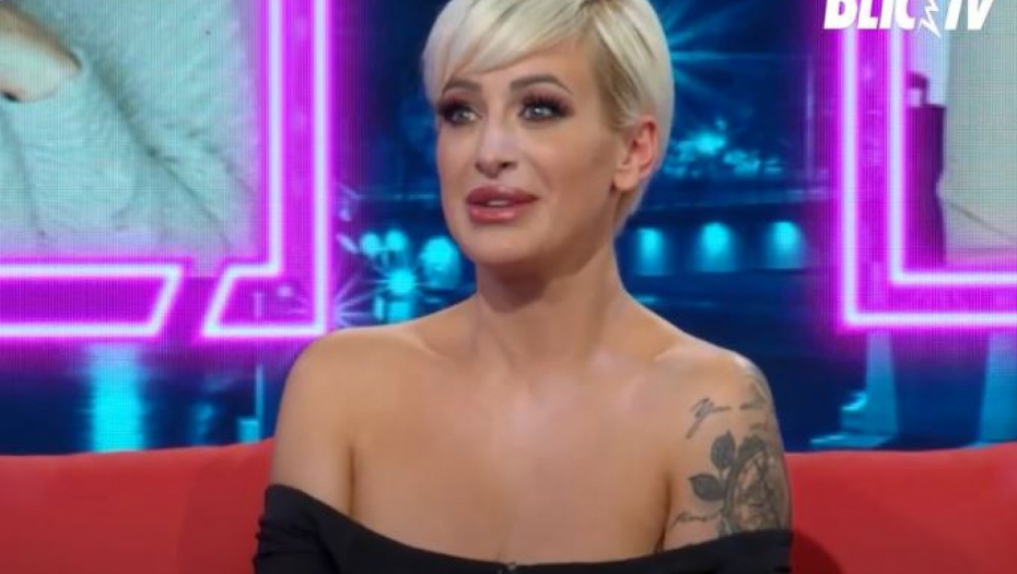 "VIDI JE RUGOBA" Dušica Jakovljević iskreno o negativnim komentarima: Postoji jedna moja jeziva fotografija