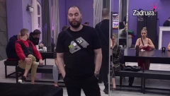 ZVEZDAN ĆE BITI DISKVALIFIKOVAN? Procurio snimak kako Slavnić tajno komunicira, očekuje se hitna reakcija! (VIDEO)