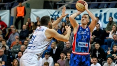 BUDUĆNOST IZBEGLA ZVEZDINU SUDBINU Podgoričani slavili posle drame