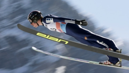 TELO JE TREBALO DA BUDE BAČENO U MORE Isplivale stravične informacije o smrti češkog ski skakača u Maleziji