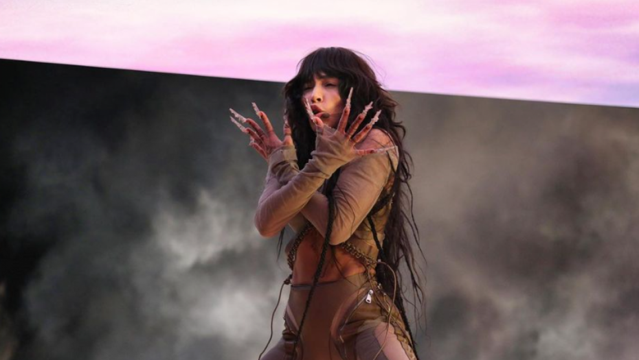 TVITERAŠI JOJ PREDVIĐAJU POBEDU NA EVROVIZIJI Popularnost joj skače, a svi je odlično znate