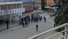 SLIKA GOVORI VIŠE OD 1000 REČI Na skupu u Lebanu, zajedno sa gostima iz Beograda, Niša i Leskovca, nakupilo se 58 ljudi