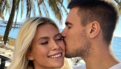 OGLASILA SE SAŠKA VESELINOV Prvo obraćanje Novakove snajke nakon što je na svet donela sina!