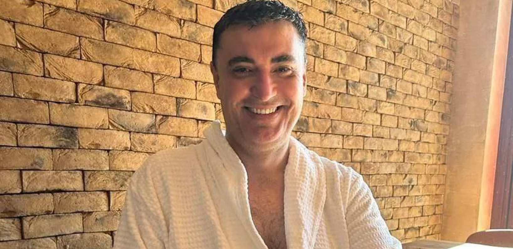 HIT Ministar privrede koji se zalaže za hitno uvođenje sankcija Rusiji ima novi poduhvat - Basta pravi stranku, članove juri po Instagramu!