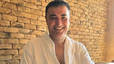 HIT Ministar privrede koji se zalaže za hitno uvođenje sankcija Rusiji ima novi poduhvat - Basta pravi stranku, članove juri po Instagramu!