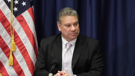 IZ AMERIKE STIGLA OŠTRA OPOMENA KURTIJU  Eskobar: Jednostrani potezi Prištine će imati posledice!