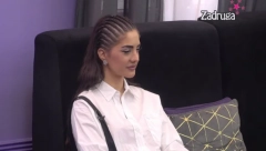 "ONA JE ZA PSIHIJATRIJU, MANIPULATOR" Anđela Đuričić razbesnela javnost, nikada gori komentari zbog ovog njenog postupka!