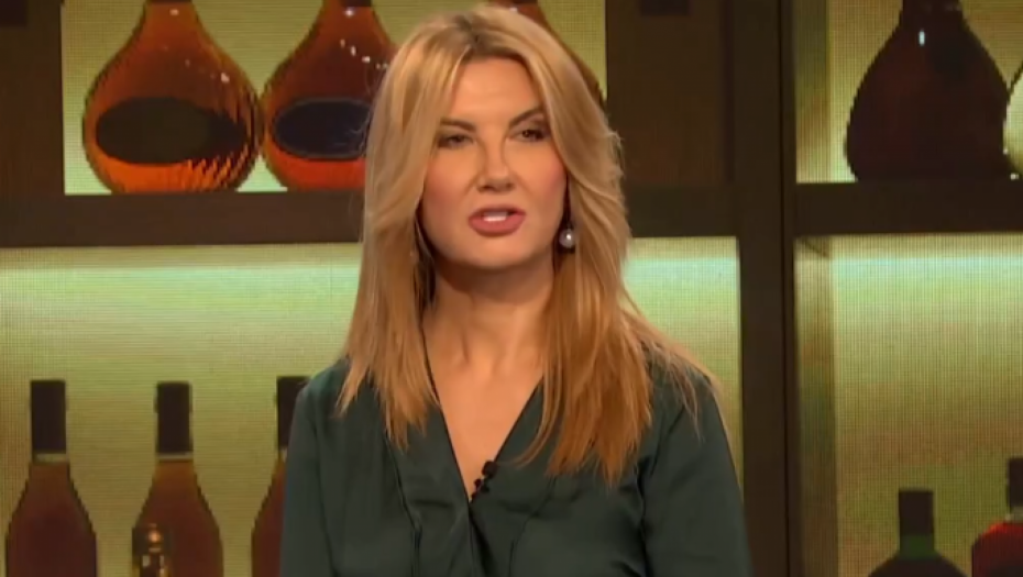 NIJE MOGLA DA SE SMIRI Vesna Dedić se slomila u programu, a onda grcala u suzama, evo o čemu je reč