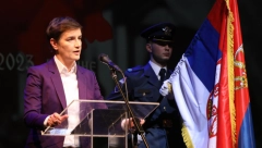 PREMIJERKA BRNABIĆ Snimaju video podrške kandidatima, a optužuju Vučića koji ćuti, da se meša u izbore u Crnoj Gori