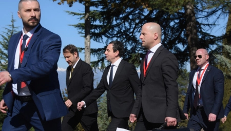 VRATI MANDAT - PODNESI OSTAVKU! Haradinaj osuo paljbu po Kurtiju nakon sastanka u Briselu